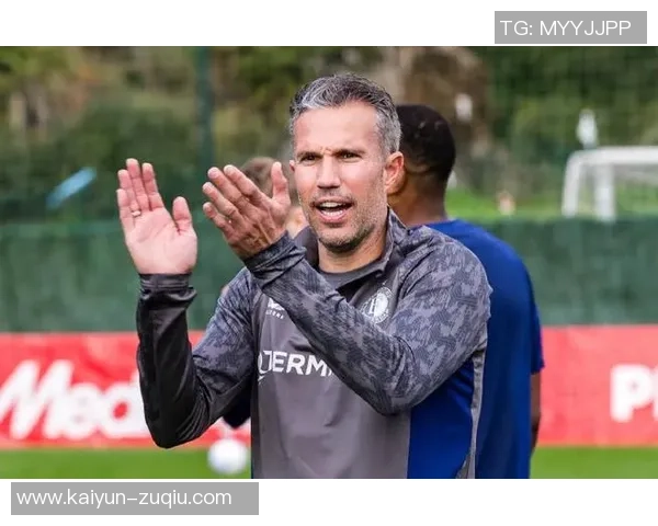 范佩西执教费耶诺德欧战开局两场零进球创队史新低 范佩西执教费耶诺德欧战开局两场零进球创队史新低