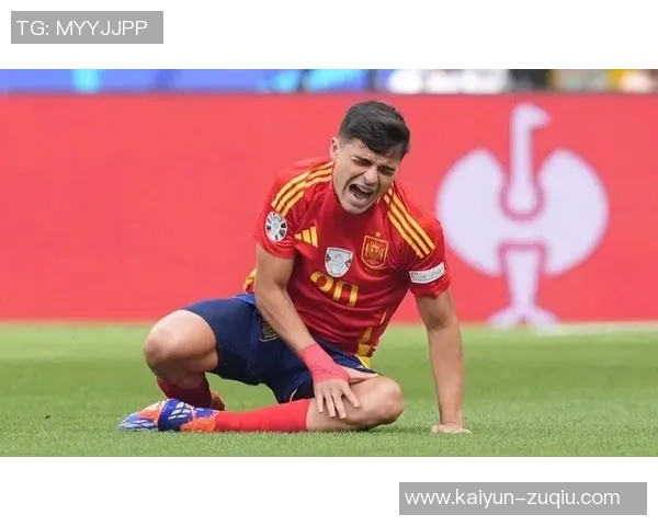 佩德里状态良好参与训练阿劳霍因伤缺席合练情况更新