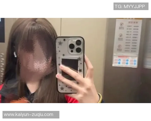 中国女球迷关注日本U23门将后遭骚扰引发热议与讨论