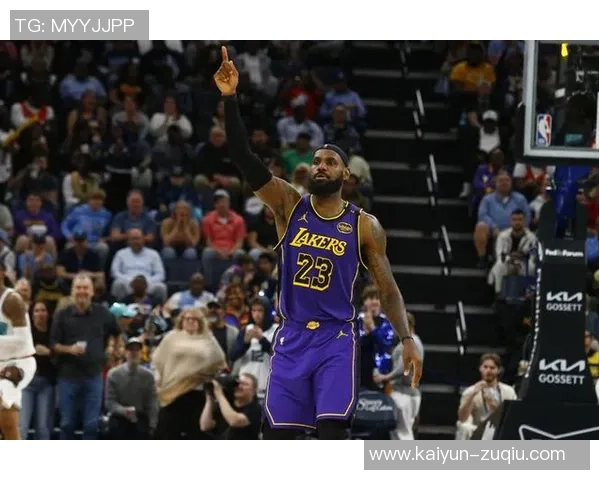 夸梅谈詹姆斯角色转变认为他能轻松适应第二或第三身份